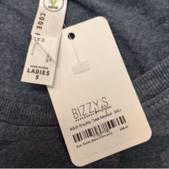 NWT Code V "Baseball is my favorite season" star Short-sleeve Womens' Tee, Small - Picture 5 of 9